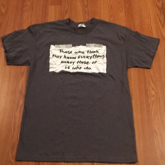 Men’s Graphic Tee size Medium (Y) - Picture 4 of 4